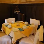 Antica Piazza Dei Miracoli Oda ve Kahvaltı 3*