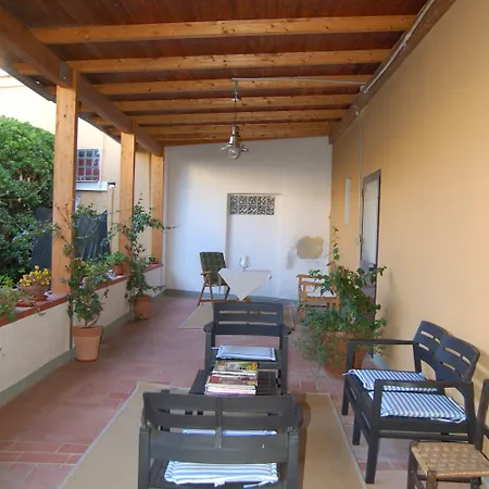 Antica Piazza Dei Miracoli B&B 피사