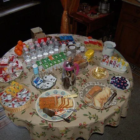 Antica Piazza Dei Miracoli Bed and breakfast