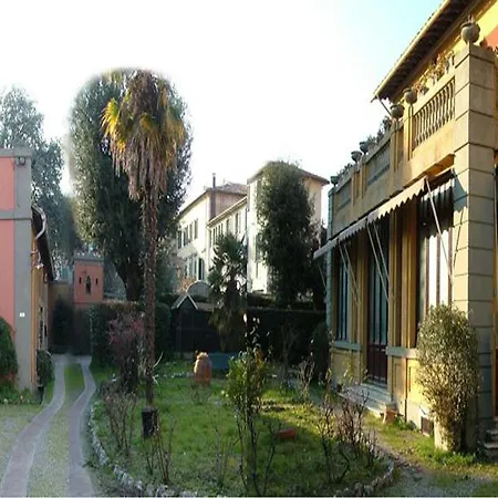 Bed and breakfast Antica Piazza Dei Miracoli