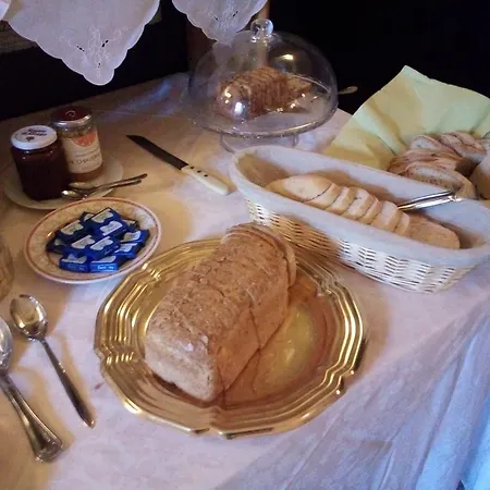 Antica Piazza Dei Miracoli Bed & Breakfast 3*