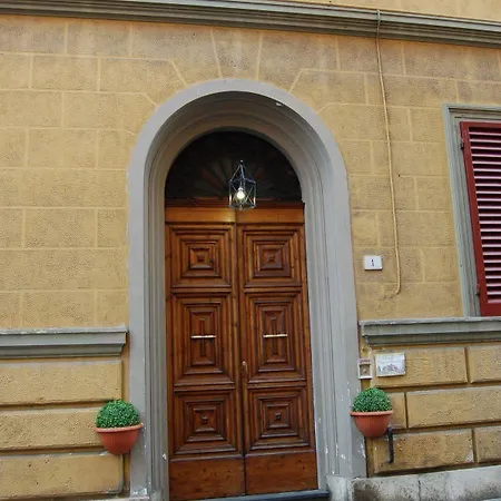 Bed & Breakfast Antica Piazza Dei Miracoli 3*